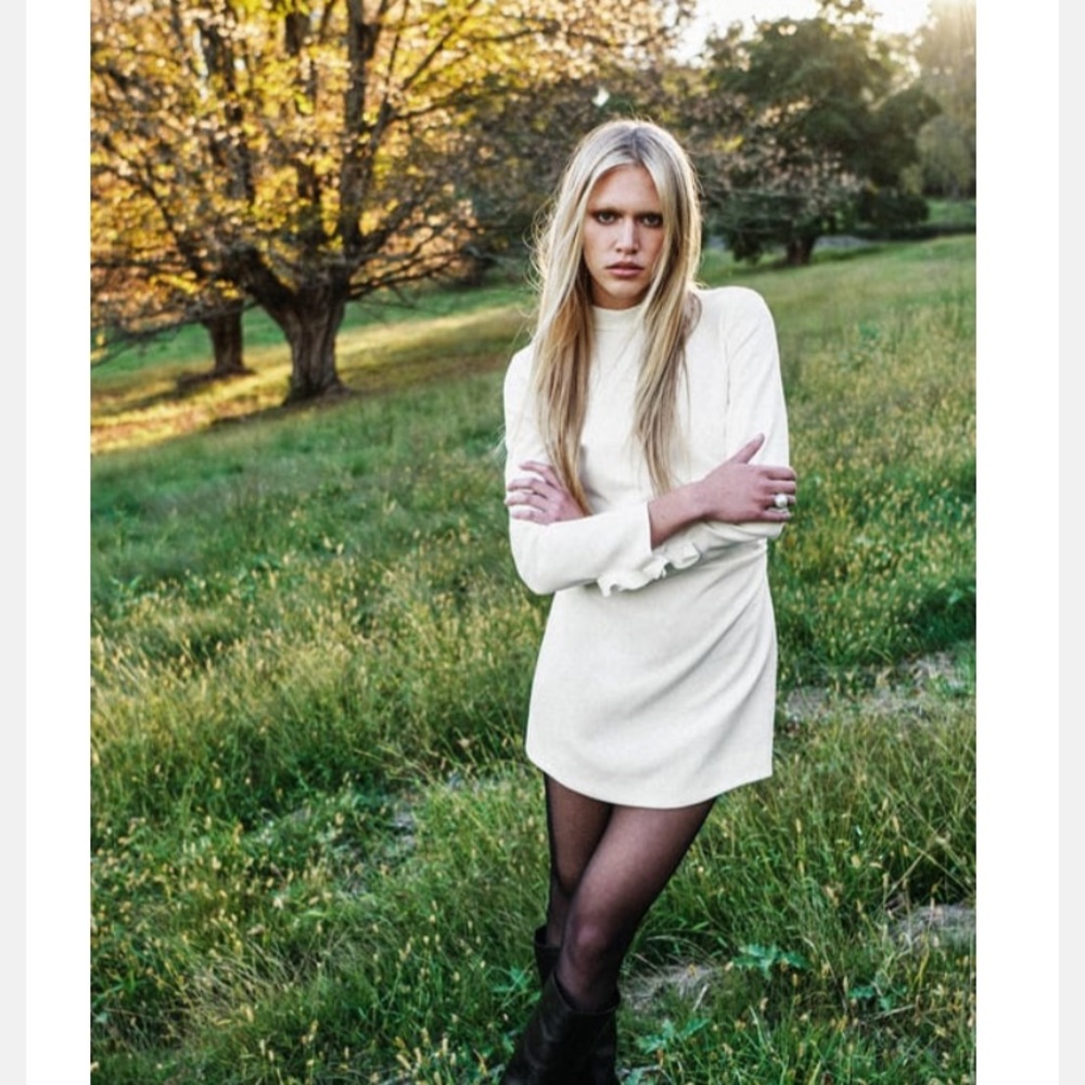 NWT Zara Long Sleeve Short Dress with Ruching in Ecru. Size XS